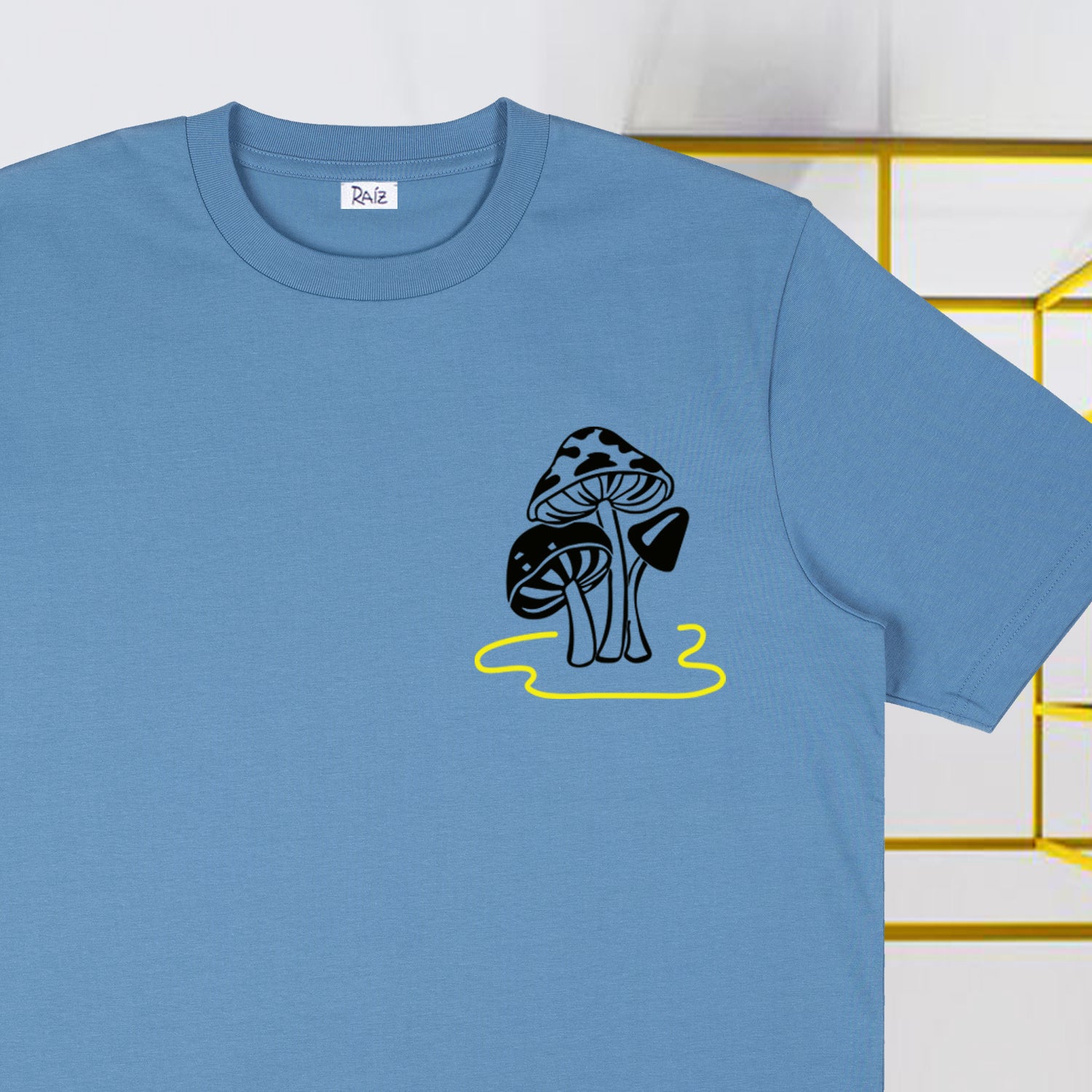 FUNGHIS T-SHIRT